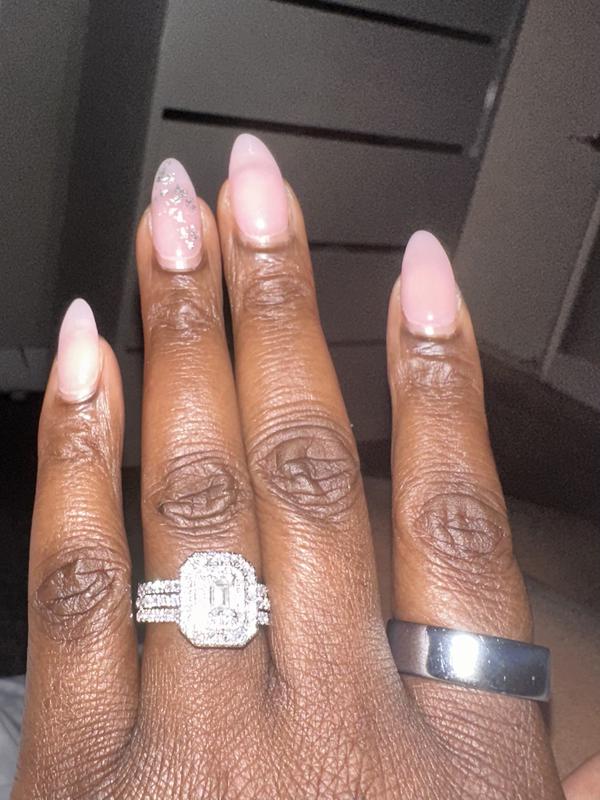 Customer carousel item 1.