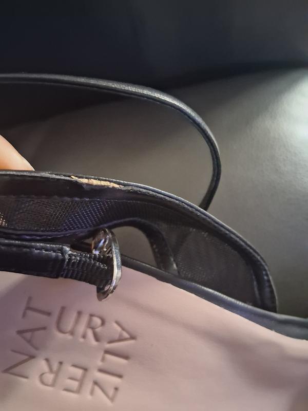 Customer carousel item 1.