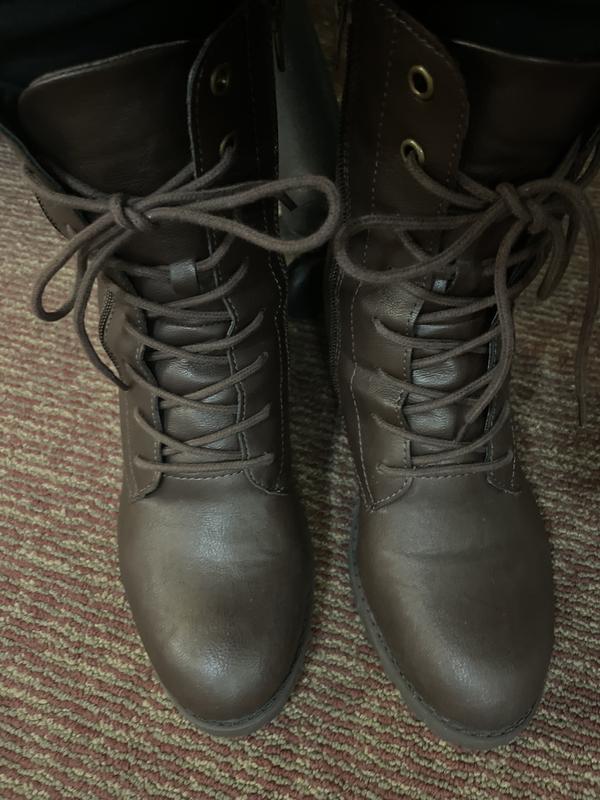 I purchased the brown ones first and then went back and ordered the Black ones