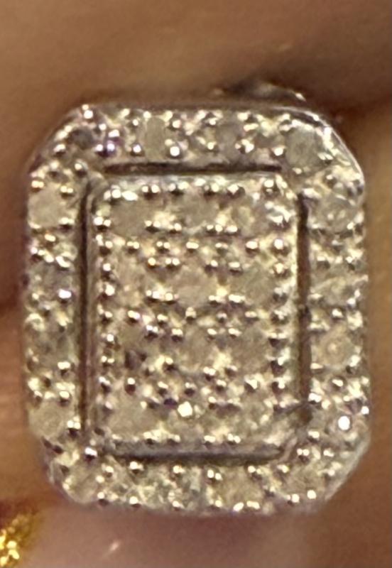 Customer carousel item 1.