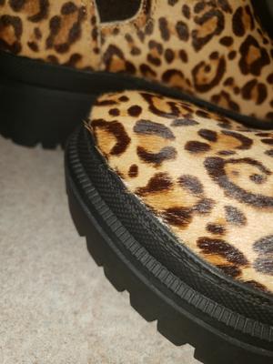 white leather trainers womens uk