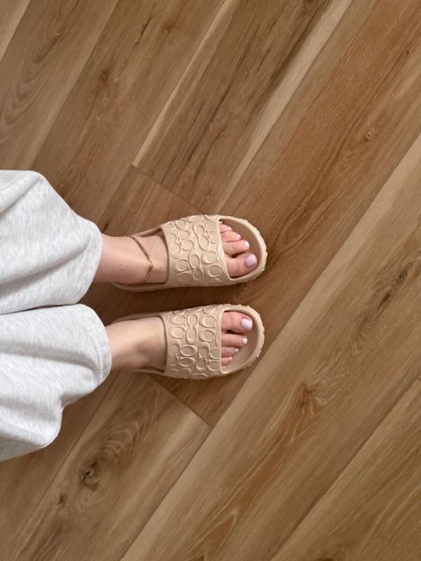 Customer carousel item 1.