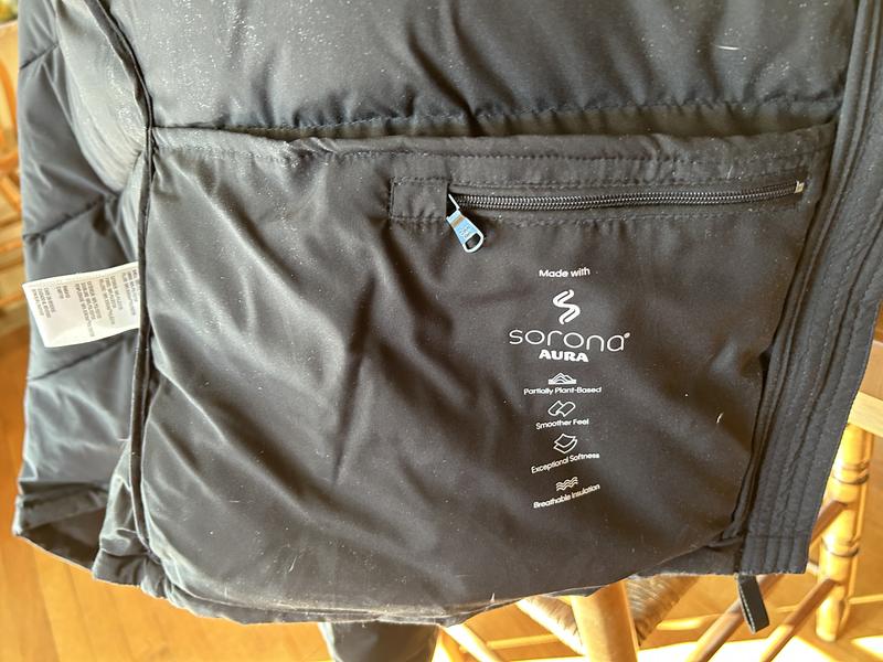 Multiple pockets on the inside including a zippered section