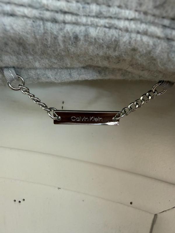 Customer carousel item 4.