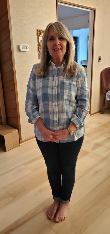 So cute and comfortable.  Great for any age!