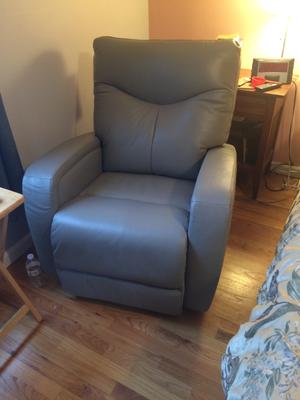 Macys wall hugger recliners sale