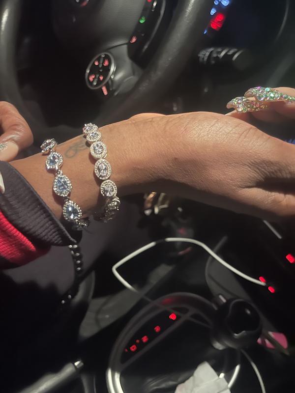 【GIVENCHY】Crystal Flex Bracelet ブレスレット★2色 Givenchy Crystal Flex Bracelet - Macy's