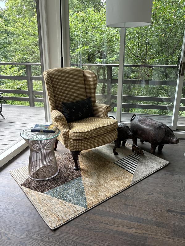 Cozy Reading Nook