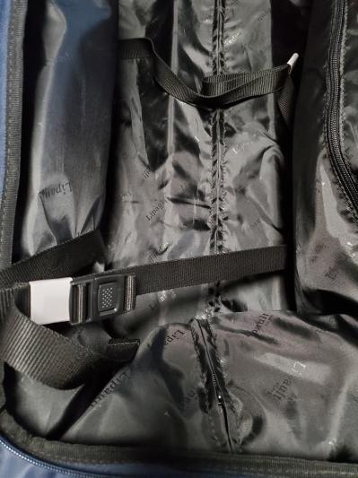Inside straps and pocket