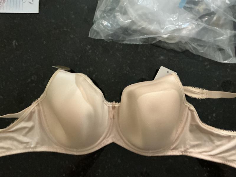 Customer carousel item 1.