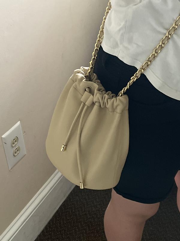 特別価格! Ralph Lauren Nappa レザー Small Emmy Bucket Bag 特別価格! Ralph Lauren Nappa レザー Small Emmy Bucket Bag