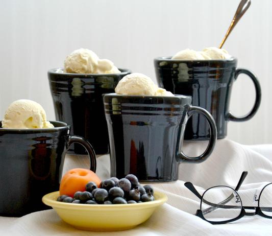 This is an Apricot Blueberry Fruit Crumble I baked in the Tapered Mug. After it cooled, I added vanilla ice cream - it was a hit!