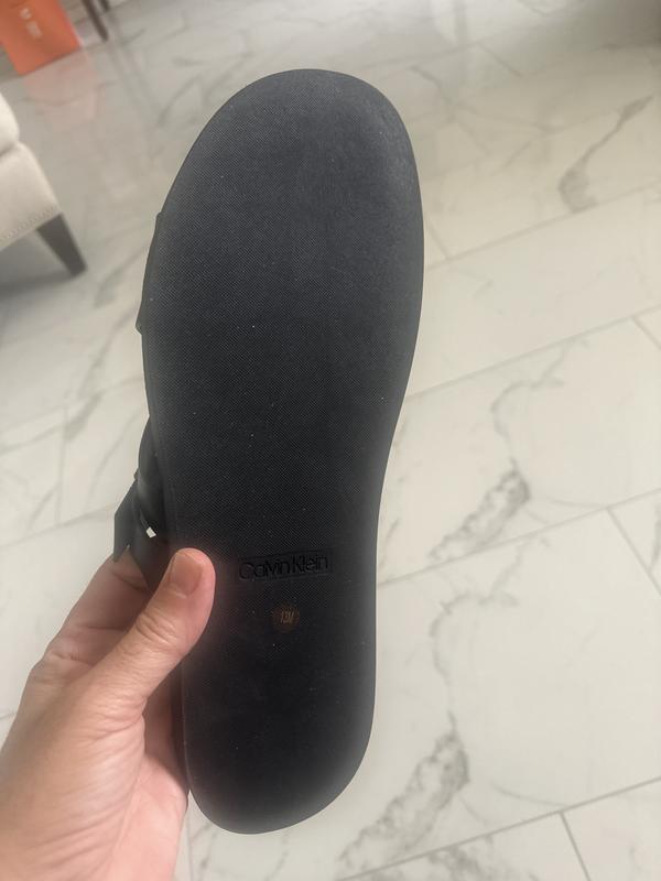 Doesn’t fit well. Heel hangs off