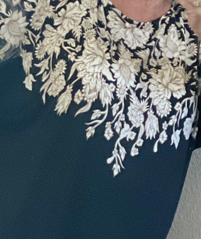 Beautiful floral detail