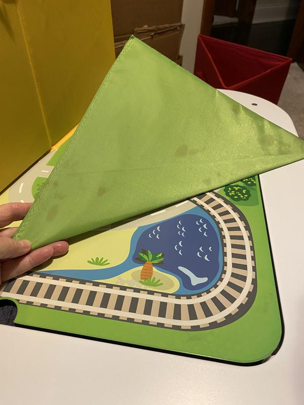 All bins had stains but the green was the worst