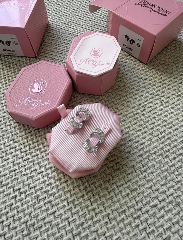 This is how they should have looked.