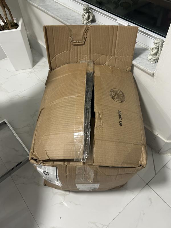 Customer carousel item 1.