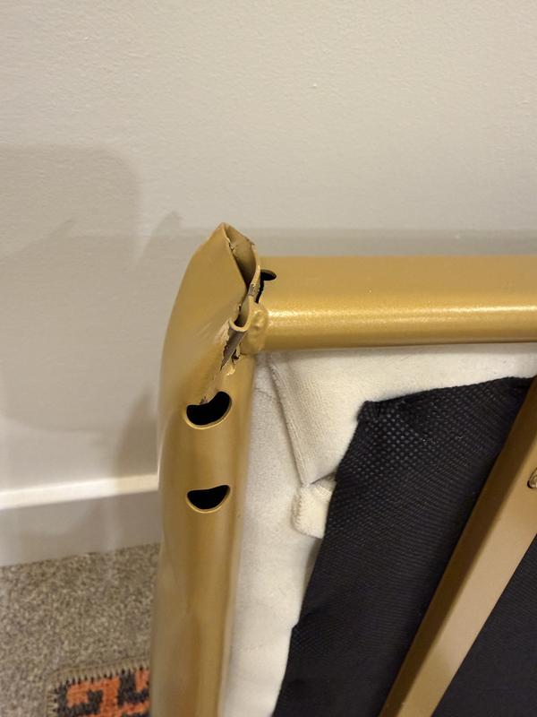 Customer carousel item 3.