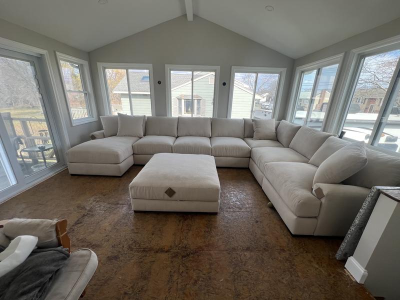 Customer carousel item 1.