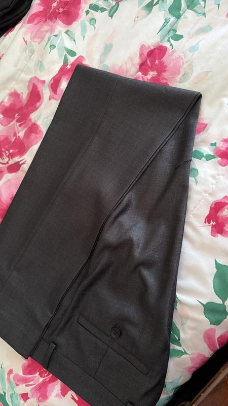 Pants with scrach