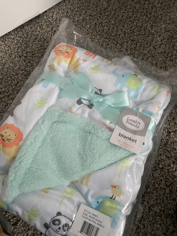 Cute elephant! Soft cozy blanket!