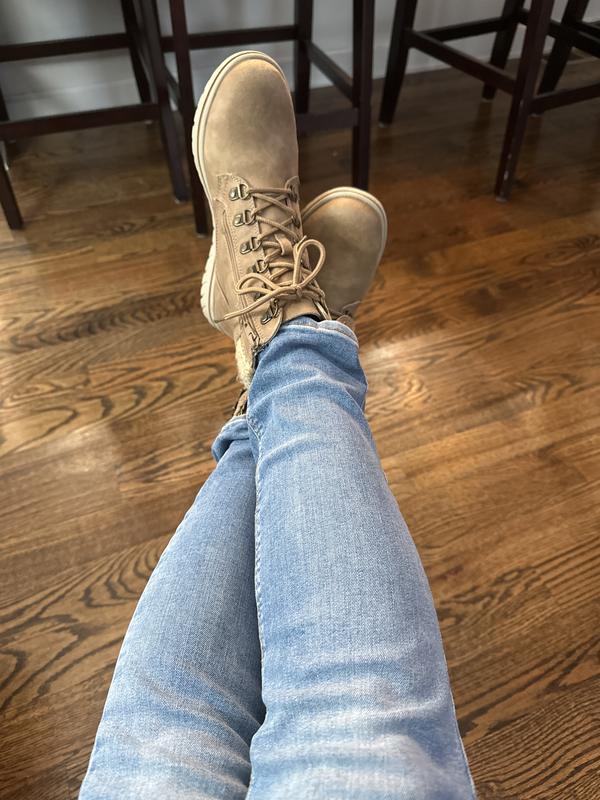 Customer carousel item 4.