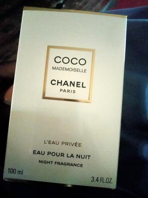 Eau Pour la Nuit Spray, 3.4-oz.