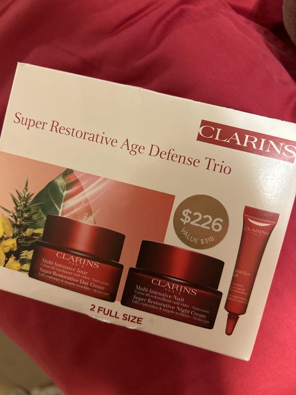 Total eye lift was not included inside.