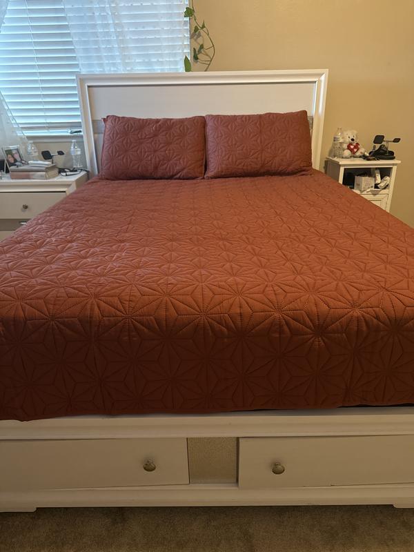 Kaleidoscope 3-Pc. Full/Queen Quilt Set