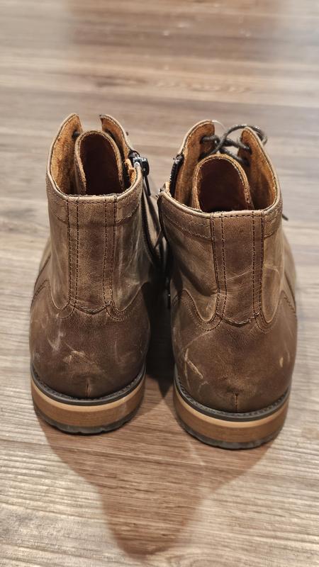 Customer carousel item 4.