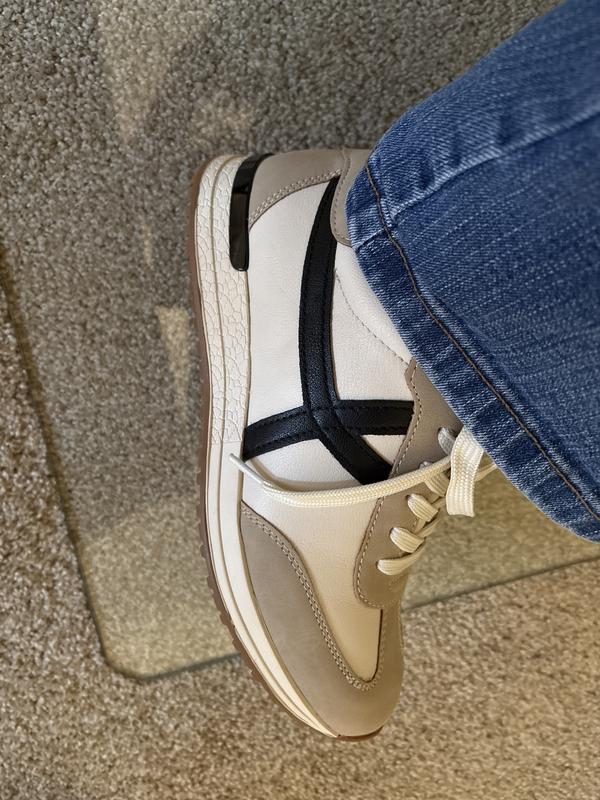 Customer carousel item 1.