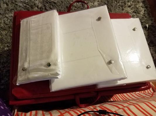 1 fitted, 1 flat sheet, 2 pillows