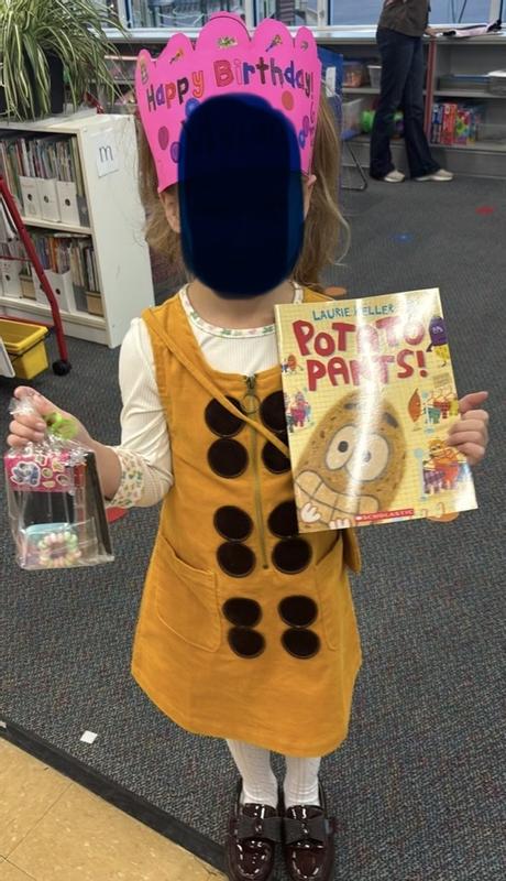 Fun dress with purse