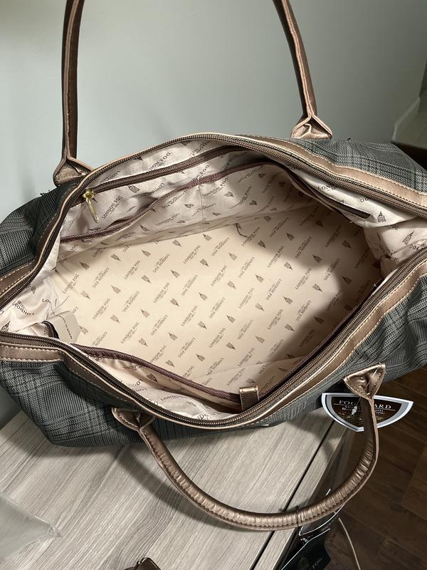 Customer carousel item 13.