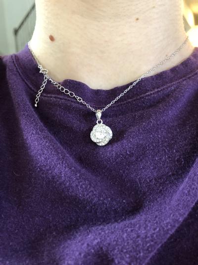 Easy to use clasp and perfect length