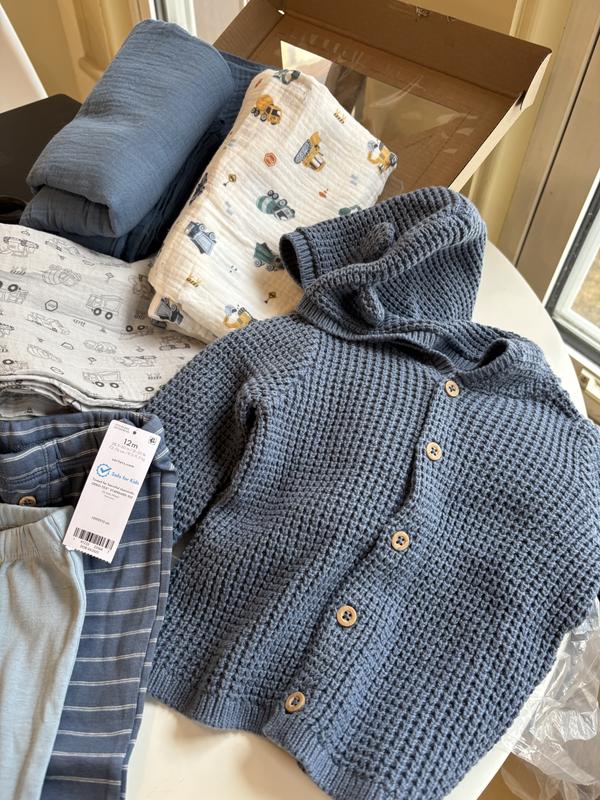 Customer carousel item 1.