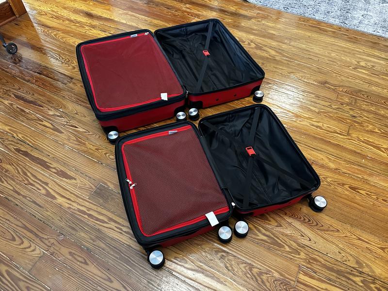 Lightweight and spacious luggage set