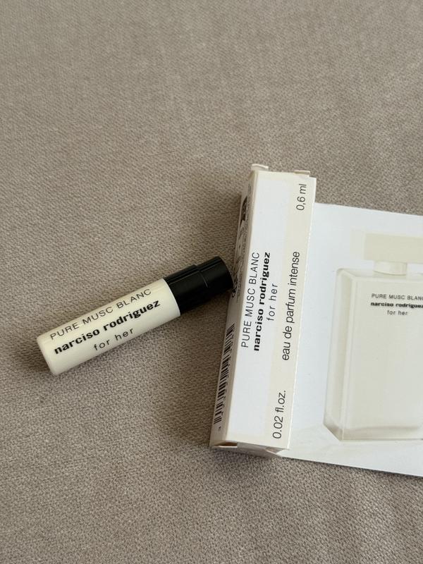 Customer carousel item 3.