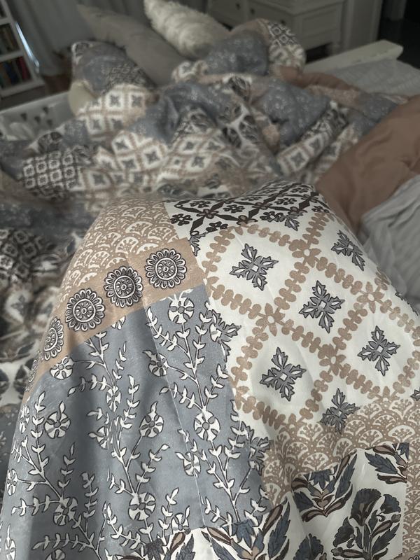 Customer carousel item 1.