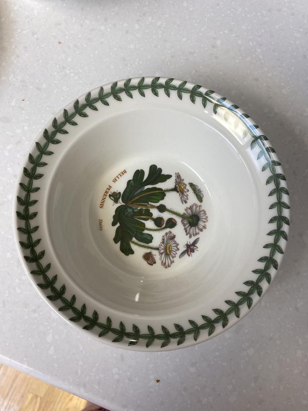 You can see that the vine is not even all the way around.