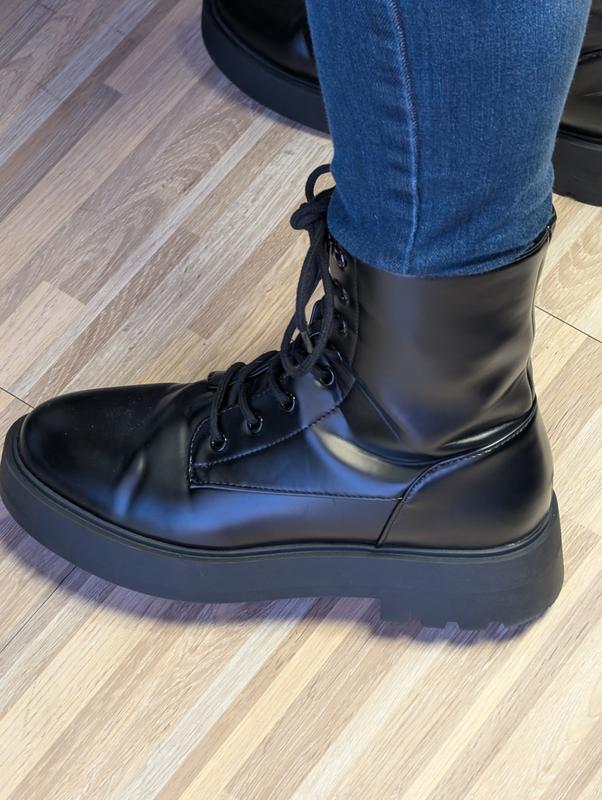 Photo from BigD Shoe Lover