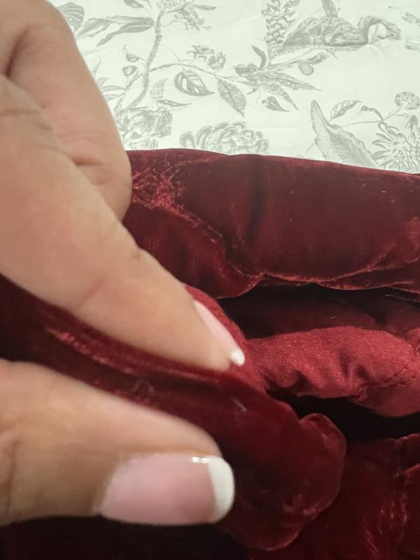 Neither thick or thin just perfect warmth level.