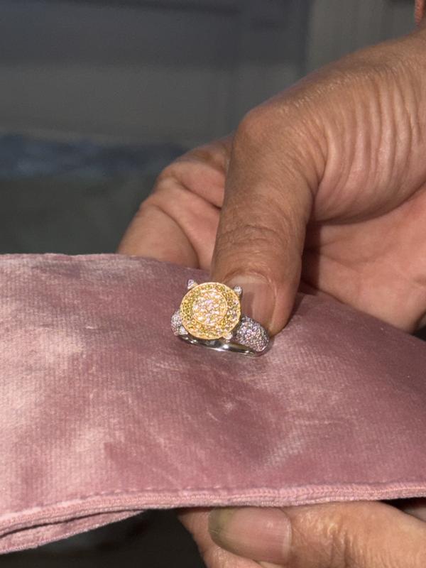 Customer carousel item 5.