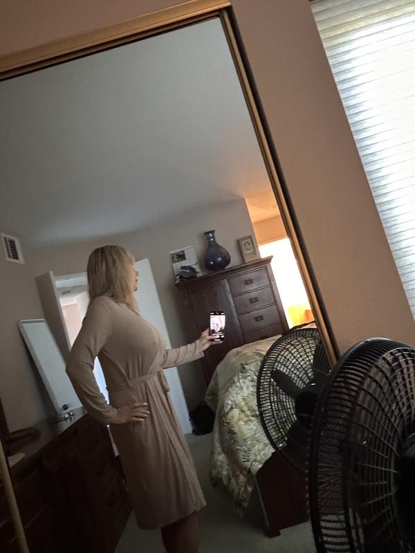 Flattering robe feels like cashmere.