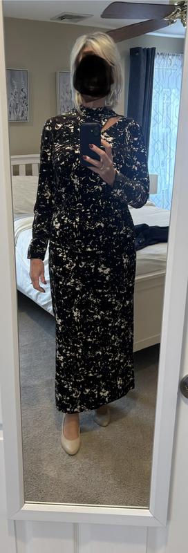 Customer carousel item 1.