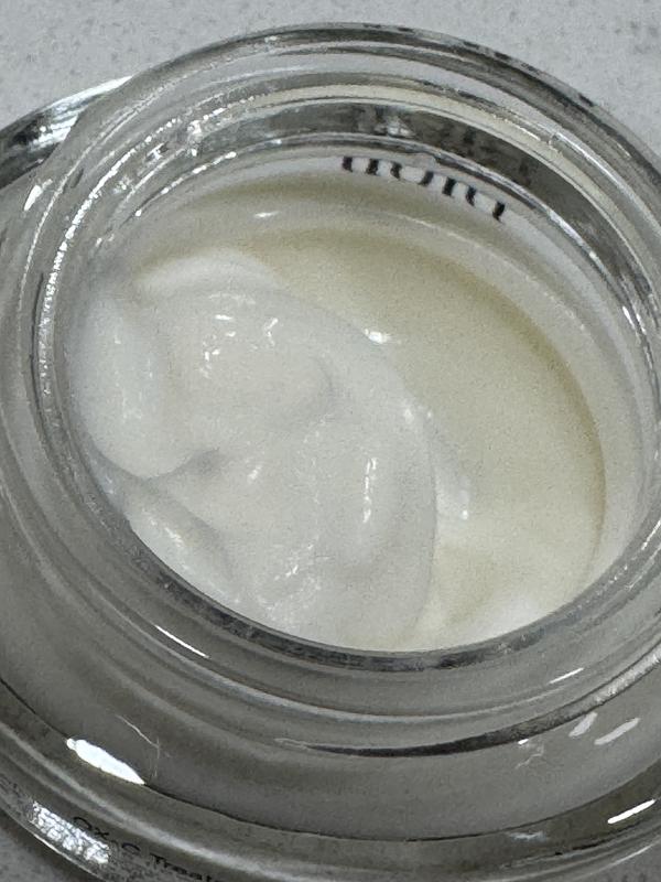 Just opened the jar. It’s a small container even smaller content in it