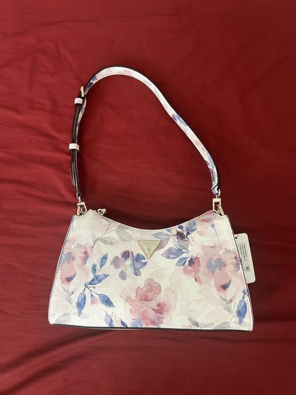 Customer carousel item 1.
