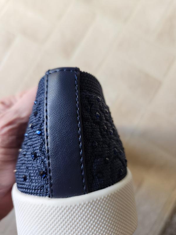 Customer carousel item 2.