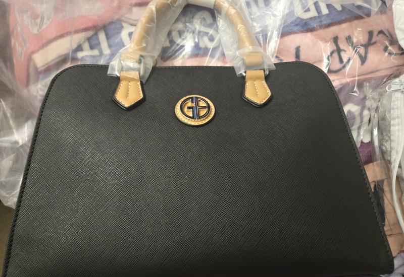 Cute purse!