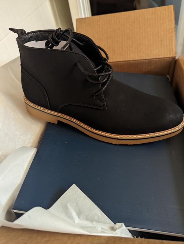 Looks like long and my boyfriend has a small foot but I hope it'll fit good.